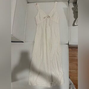 Elegant Cream Maxi Dress